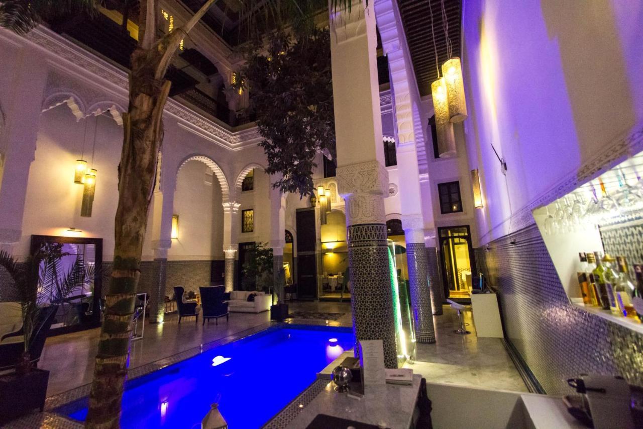 ริอ๊าด บรายา Hotel เฟส ภายนอก รูปภาพ