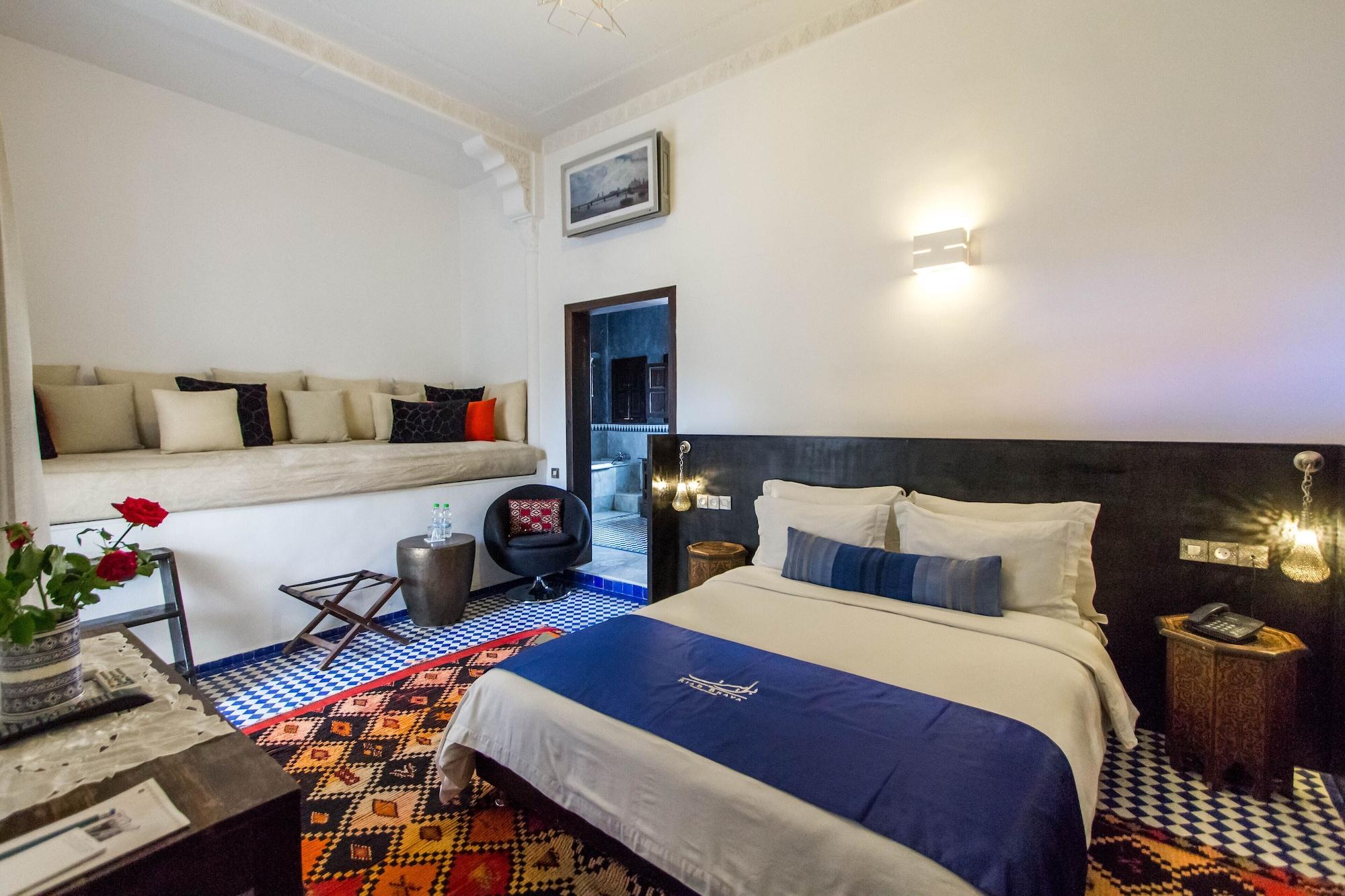 ริอ๊าด บรายา Hotel เฟส ภายนอก รูปภาพ
