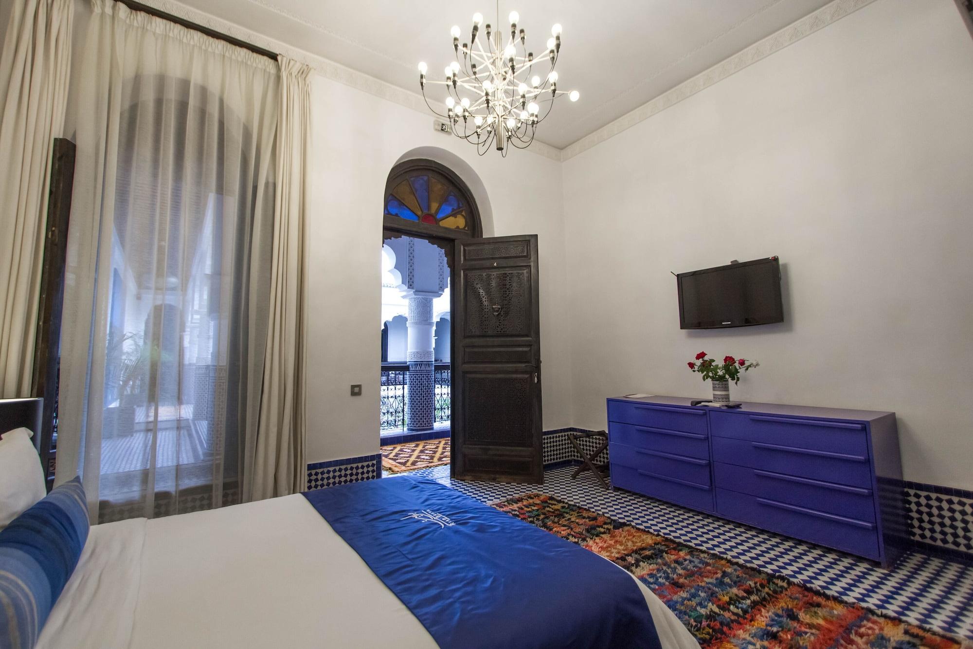 ริอ๊าด บรายา Hotel เฟส ภายนอก รูปภาพ